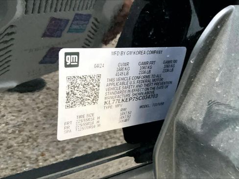 Used 2025 Chevrolet Trax ACTIV w/ Driver Confidence Package FWD image 33