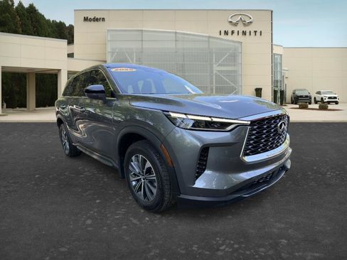 Certified 2025 INFINITI QX60 Pure AWD/4WD image 3