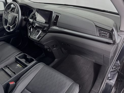 Certified 2024 Honda Odyssey Elite image 32