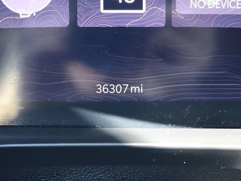 Used 2024 Jeep Grand Cherokee Overland w/ Adv Protech Group III image 27