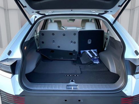 Used 2023 Hyundai Ioniq 5 SEL w/ Cargo Package image 13