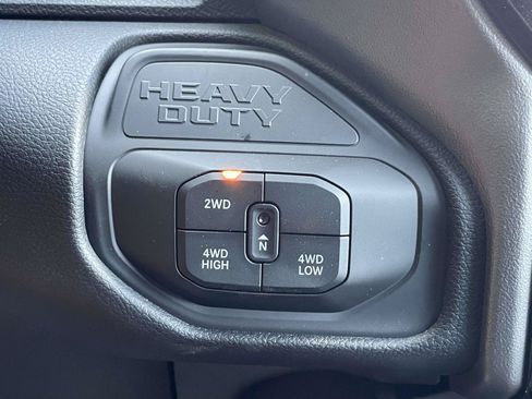 Used 2026 RAM 3500 Laramie w/ Night Edition AWD/4WD image 33