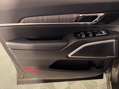 Used 2023 Kia Telluride EX w/ EX Captain's Chair Package FWD image 26