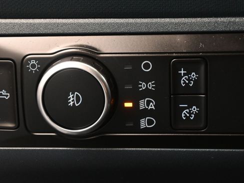 Used 2025 Ford Maverick Lobo AWD/4WD image 41