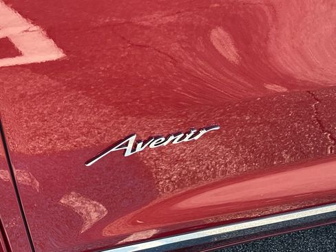 New 2026 Buick Enclave Avenir image 28