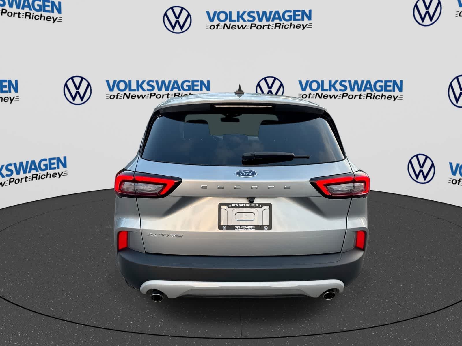 Used 2024 Ford Escape Active FWD image 13