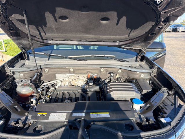 Certified 2023 Volkswagen Atlas SEL AWD/4WD image 14