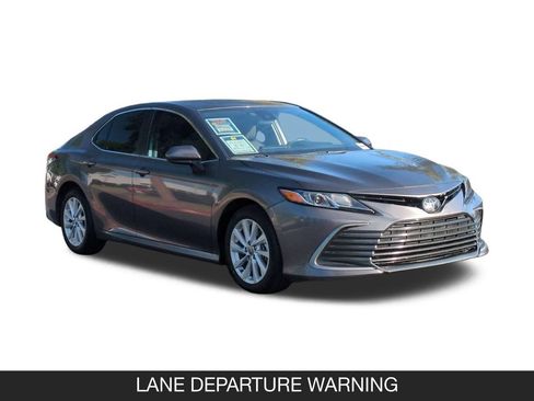 Used 2023 Toyota Camry LE FWD image 2