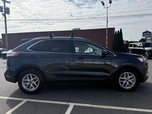 Used 2024 Ford Edge SEL w/ Convenience Package image 2