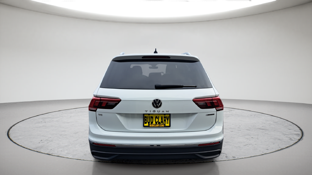 Used 2022 Volkswagen Tiguan SE AWD/4WD image 6