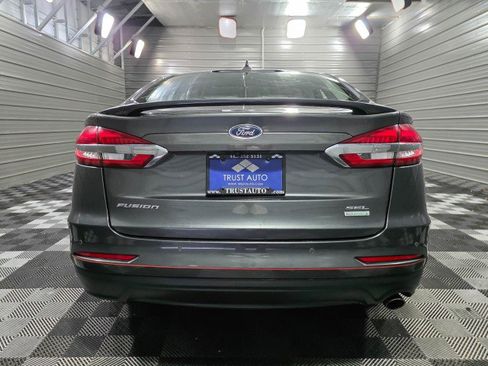 Used 2020 Ford Fusion SEL image 6