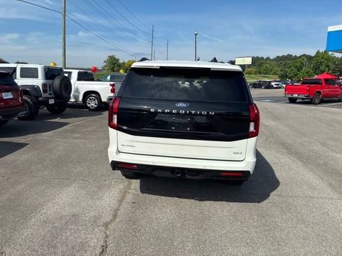 Used 2025 Ford Expedition Max Active RWD image 12