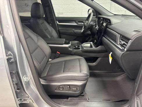 New 2027 GMC Terrain Elevation w/ Elevation Premium Package AWD/4WD image 7