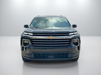 Used 2025 Chevrolet Traverse LT FWD video 2