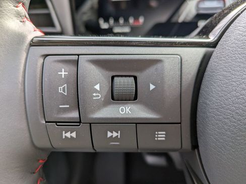 New 2026 Nissan Kicks SR image 23