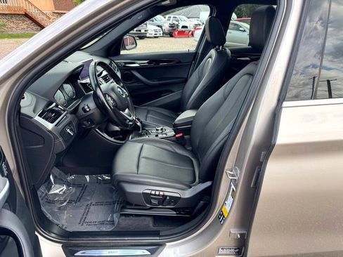 Used 2022 BMW X1 xDrive28i w/ Convenience Package image 16