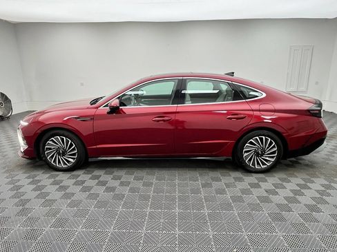 Used 2024 Hyundai Sonata Limited FWD image 13