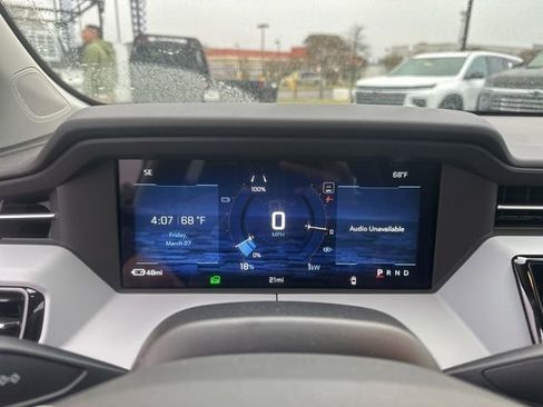 New 2027 Chevrolet Bolt RS w/ Technology Package FWD image 21