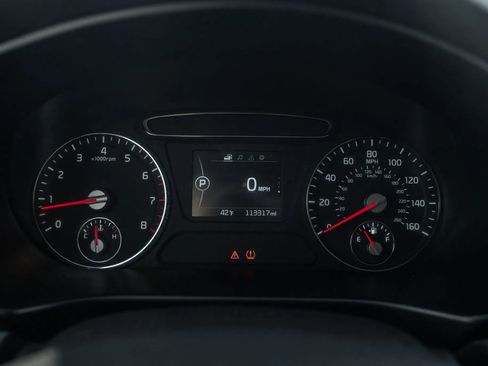 Used 2016 Kia Sorento LX image 16