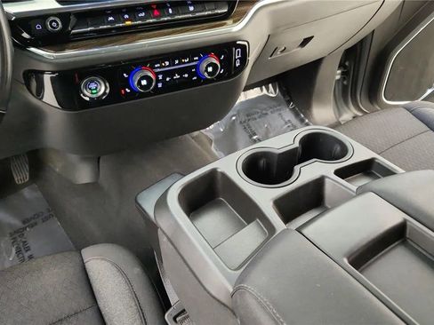 Used 2023 Chevrolet Silverado 1500 LT image 34