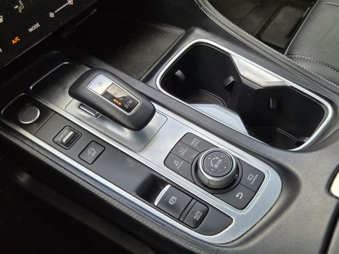 Used 2023 INFINITI QX60 Luxe AWD/4WD image 16