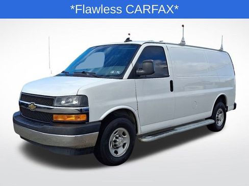 Certified 2021 Chevrolet Express 2500 w/ Driver Convenience Package image 3