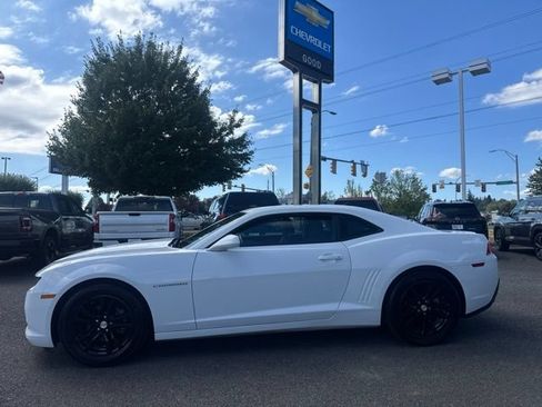 Used 2015 Chevrolet Camaro LS RWD image 2