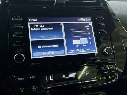 Used 2022 Toyota Prius LE FWD image 19