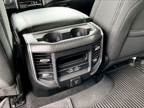 Used 2025 RAM 1500 Big Horn AWD/4WD image 11