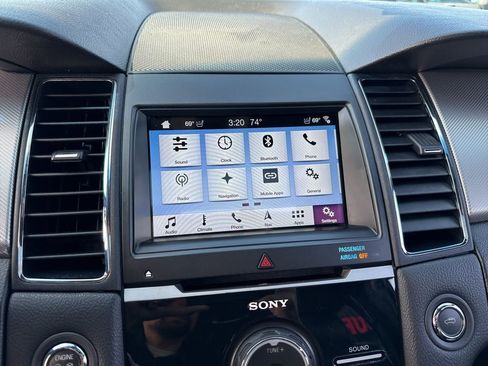 Used 2018 Ford Taurus SHO w/ Driver Assist Package image 37