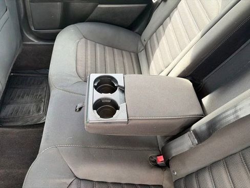 Used 2019 Ford Fusion SE FWD image 34