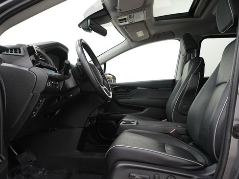 Used 2022 Honda Odyssey Elite image 26