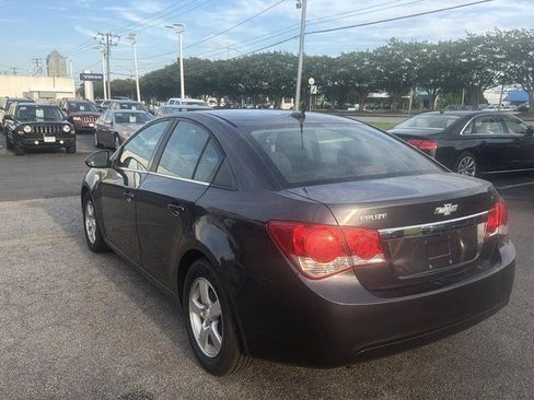 Used 2014 Chevrolet Cruze LT FWD image 6