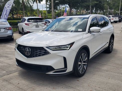 Used 2026 Acura MDX w/ Technology Package FWD image 3