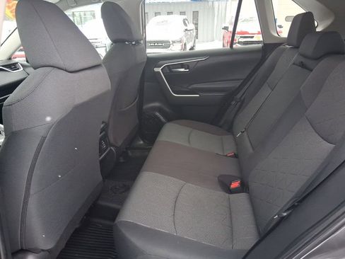 Used 2024 Toyota RAV4 XLE image 16