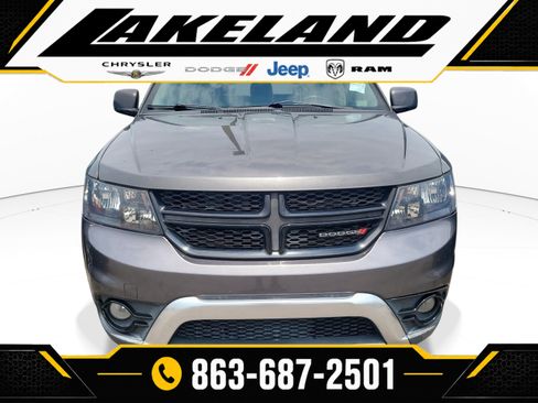 Used 2014 Dodge Journey Crossroad w/ Flexible Seating Group FWD image 2