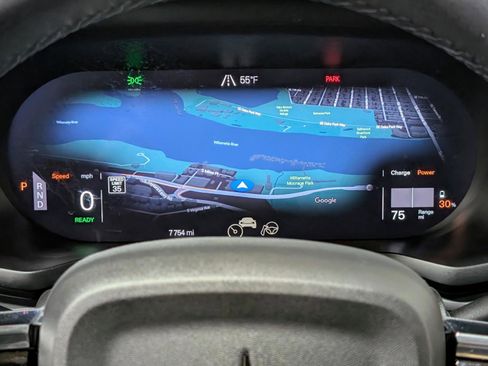 Used 2024 Polestar Polestar 2 image 32