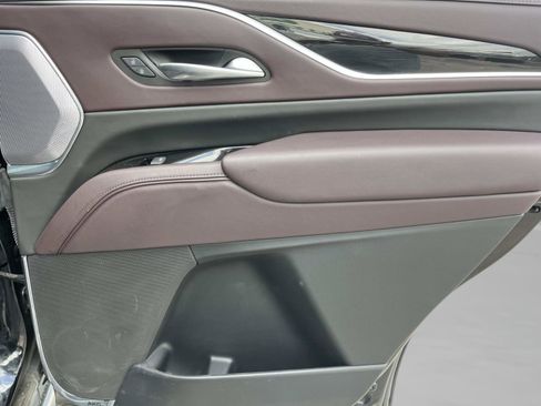 Used 2022 Cadillac Escalade Sport Platinum AWD/4WD image 22