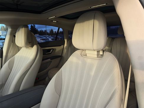 Used 2022 Mercedes-Benz EQS 450+ Sedan w/ Exclusive Trim Package image 25