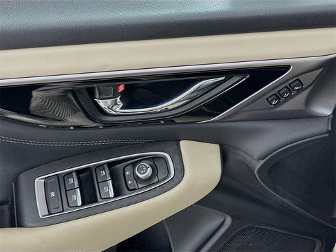 Used 2023 Subaru Outback Limited image 21