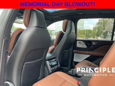 Used 2020 Lincoln Aviator Reserve w/ Equipment Group 202A AWD/4WD image 29