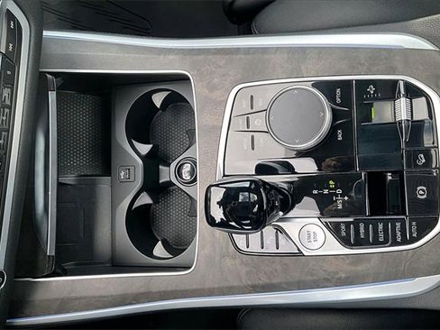 Used 2022 BMW X5 xDrive45e image 26