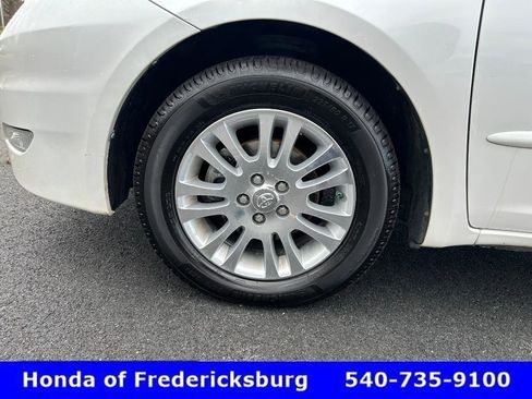 Used 2007 Toyota Sienna XLE image 10