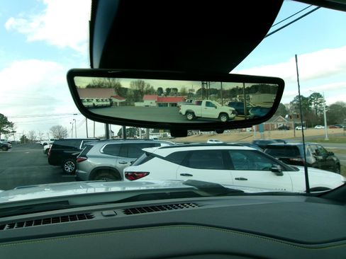 New 2026 Chevrolet Silverado 2500 ZR2 image 33