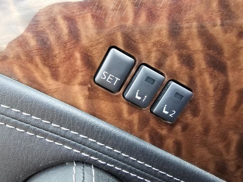 Used 2020 Nissan Armada SL w/ Premium Package AWD/4WD image 33