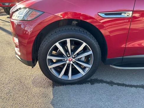 Used 2018 Jaguar F-PACE Prestige image 30