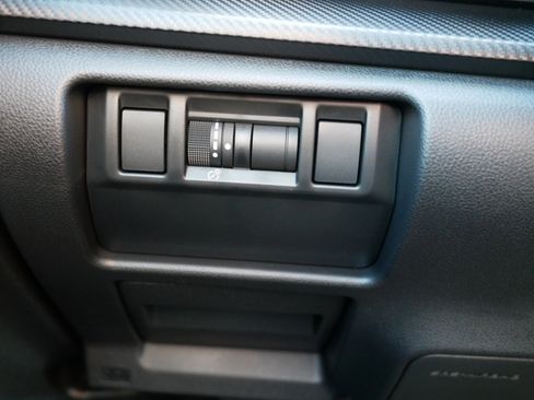 Certified 2025 Subaru Crosstrek 2.0i Premium image 24