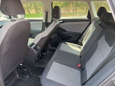 Used 2022 Volkswagen Taos S w/ IQ Drive S Package image 5