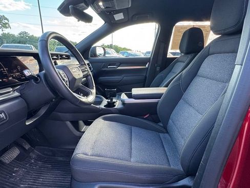 Used 2026 GMC Terrain Elevation w/ Technology Package II AWD/4WD image 19