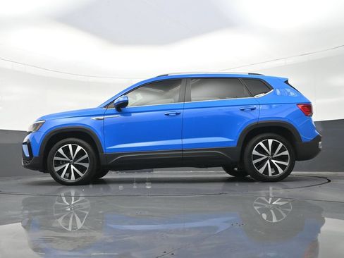 Used 2022 Volkswagen Taos SE FWD image 27